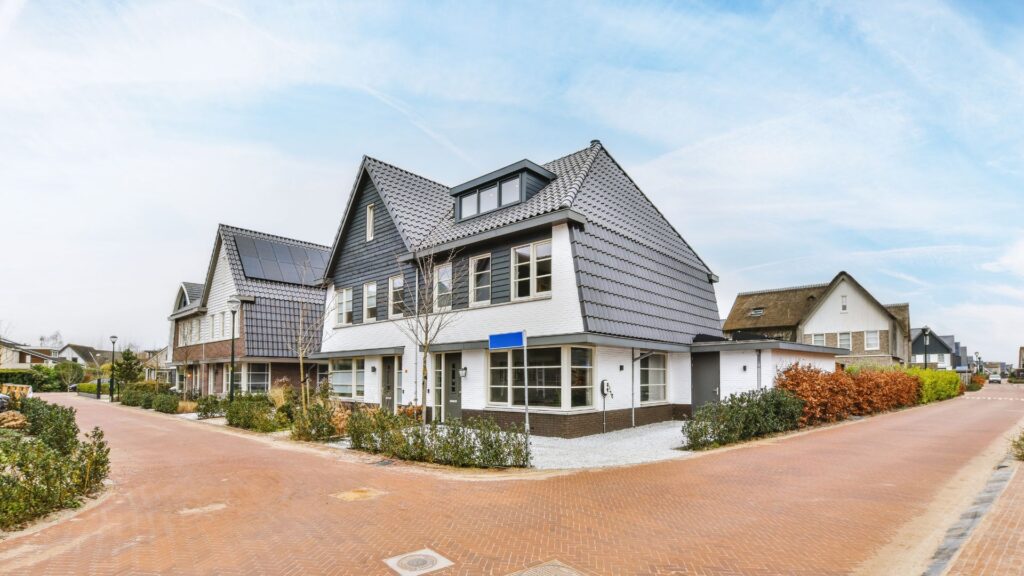  | Blue Ribbon Exteriors & Construction