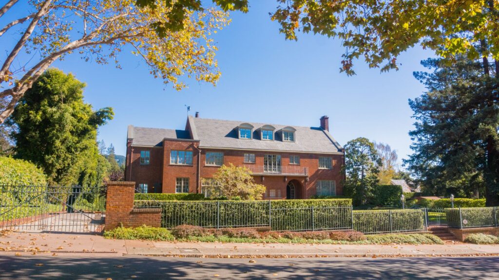  | Blue Ribbon Exteriors & Construction