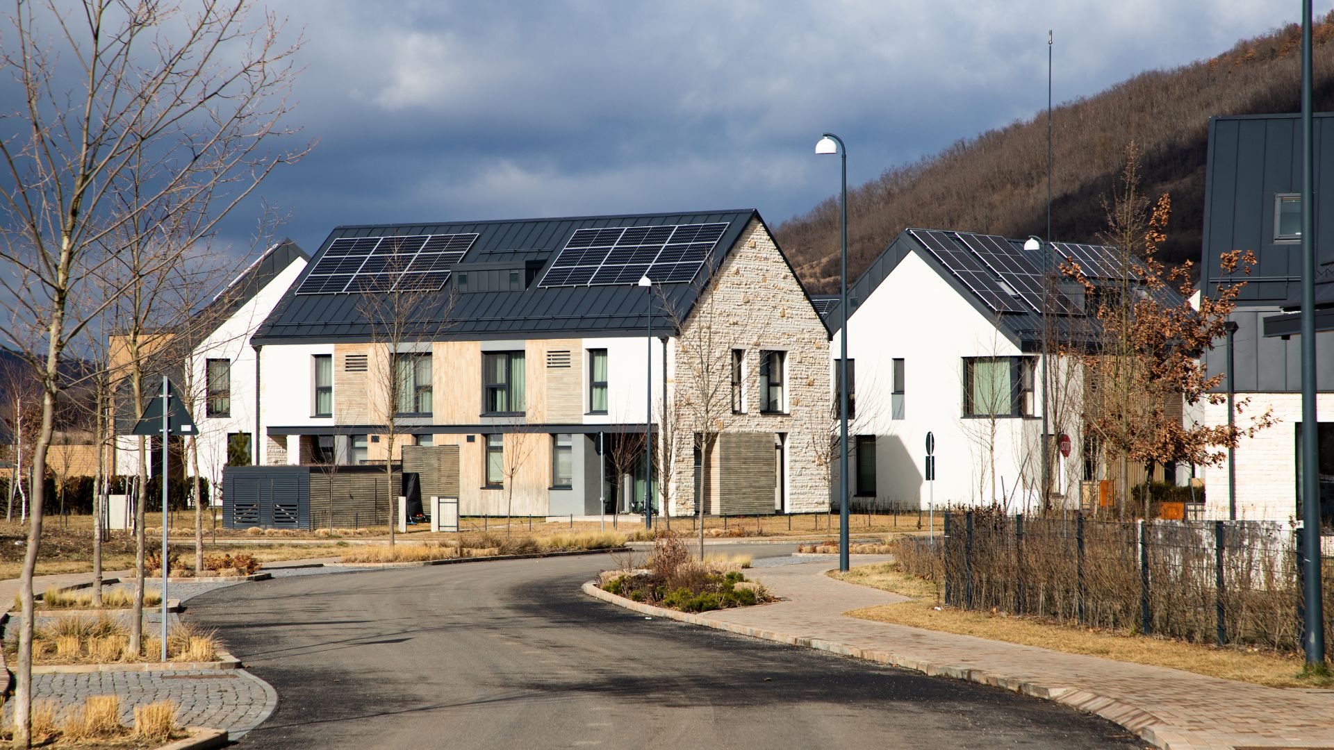  | Blue Ribbon Exteriors & Construction