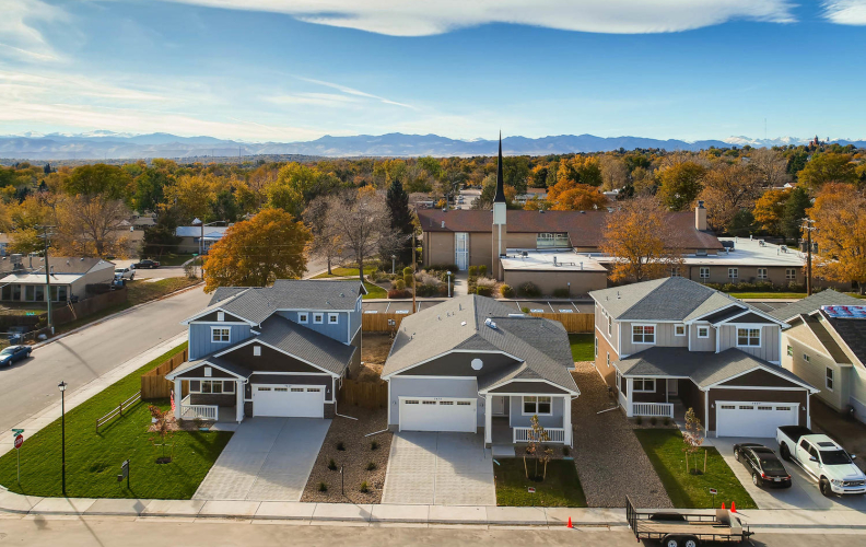  | Blue Ribbon Exteriors & Construction