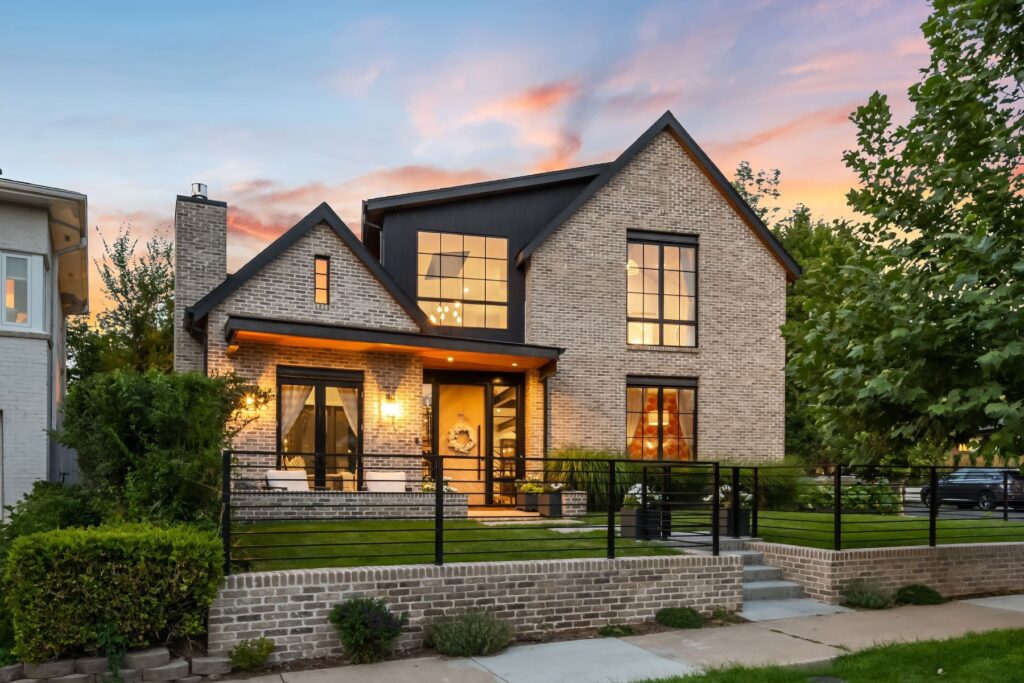  | Blue Ribbon Exteriors & Construction