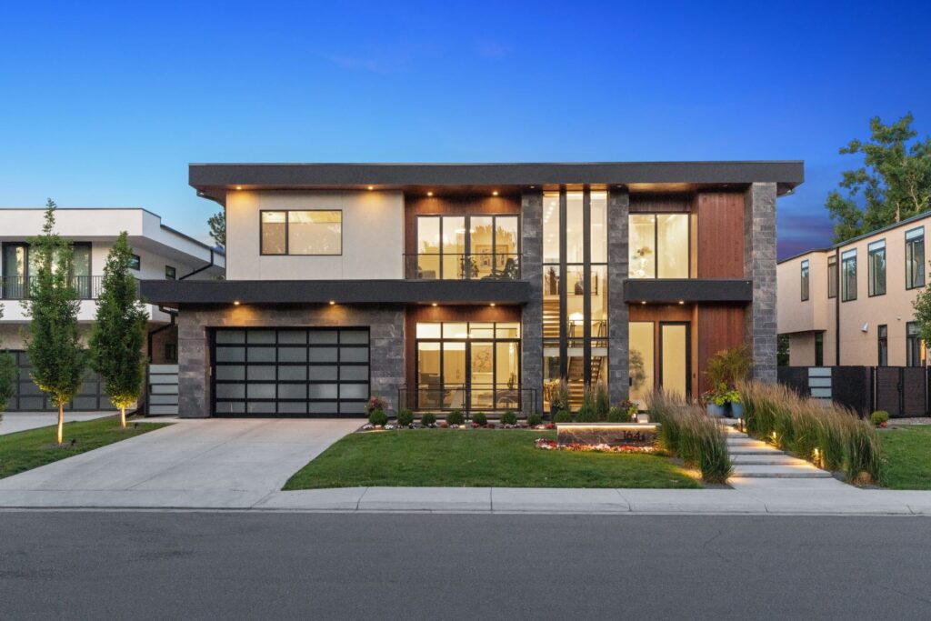  | Blue Ribbon Exteriors & Construction