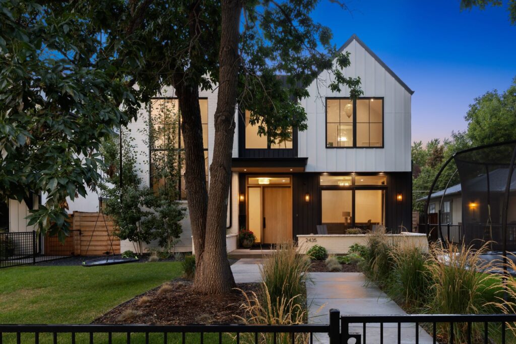  | Blue Ribbon Exteriors & Construction