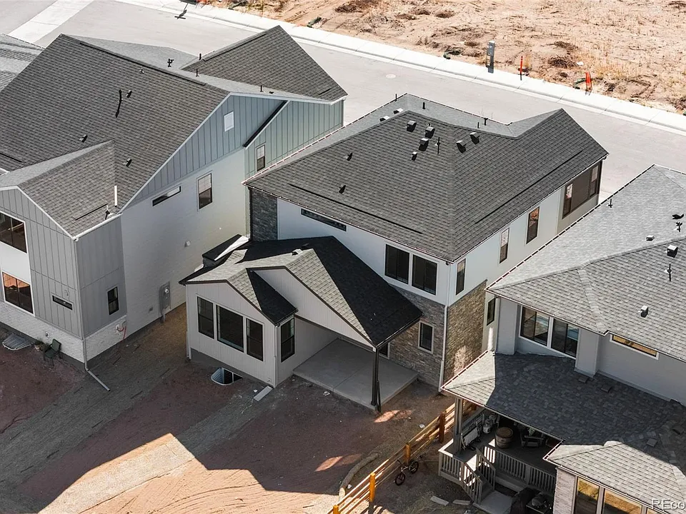  | Blue Ribbon Exteriors & Construction